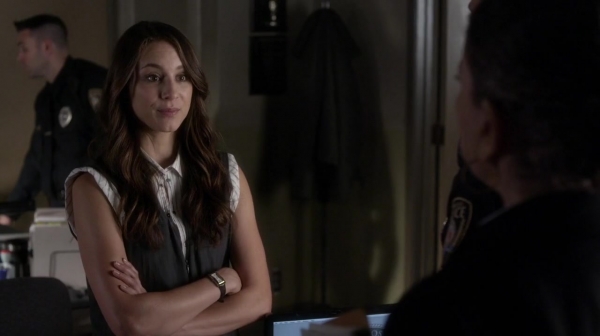 Pretty_Little_Liars_S05E17_Mini_720p_WEB-DL_Dual_RMZ-Dinho_0393.jpg