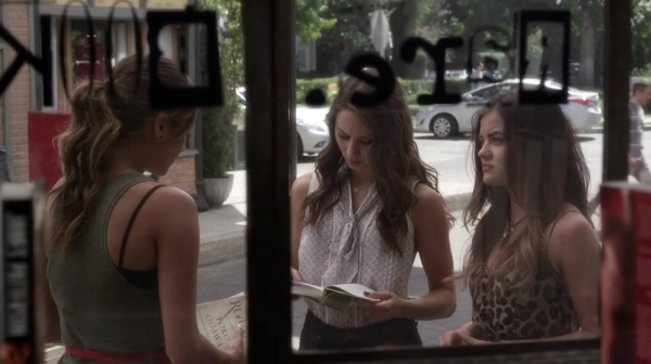 Pretty_Little_Liars_S05E18_Mini_720p_WEB-DL_Dual_RMZ-Dinho_0052.jpg