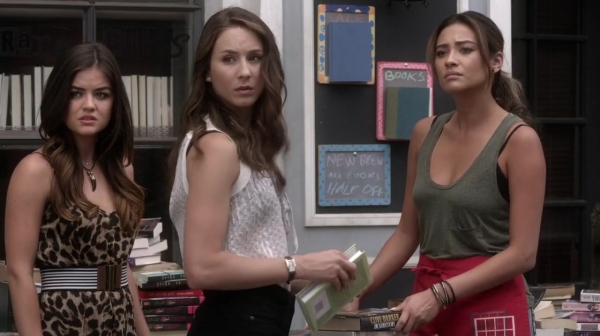 Pretty_Little_Liars_S05E18_Mini_720p_WEB-DL_Dual_RMZ-Dinho_0087.jpg
