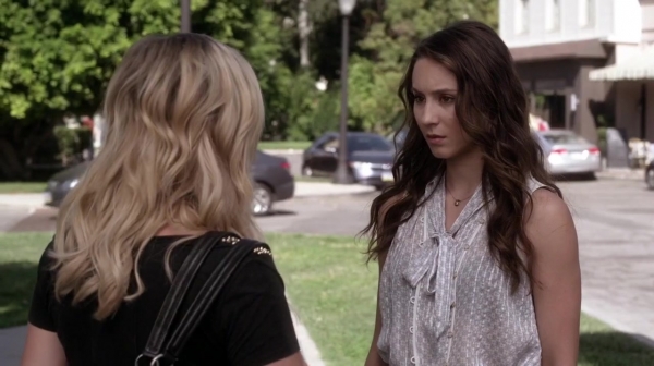 Pretty_Little_Liars_S05E18_Mini_720p_WEB-DL_Dual_RMZ-Dinho_0176.jpg