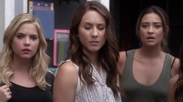 Pretty_Little_Liars_S05E18_Mini_720p_WEB-DL_Dual_RMZ-Dinho_0206.jpg
