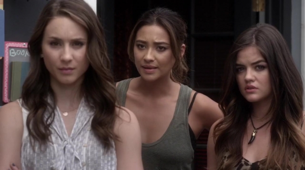 Pretty_Little_Liars_S05E18_Mini_720p_WEB-DL_Dual_RMZ-Dinho_0229.jpg