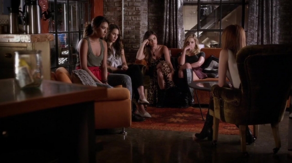 Pretty_Little_Liars_S05E18_Mini_720p_WEB-DL_Dual_RMZ-Dinho_0430.jpg