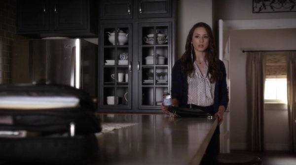 Pretty_Little_Liars_S05E18_Mini_720p_WEB-DL_Dual_RMZ-Dinho_0503.jpg