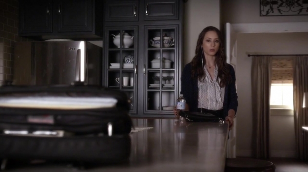 Pretty_Little_Liars_S05E18_Mini_720p_WEB-DL_Dual_RMZ-Dinho_0504.jpg