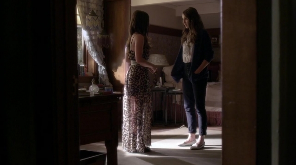Pretty_Little_Liars_S05E18_Mini_720p_WEB-DL_Dual_RMZ-Dinho_0728.jpg