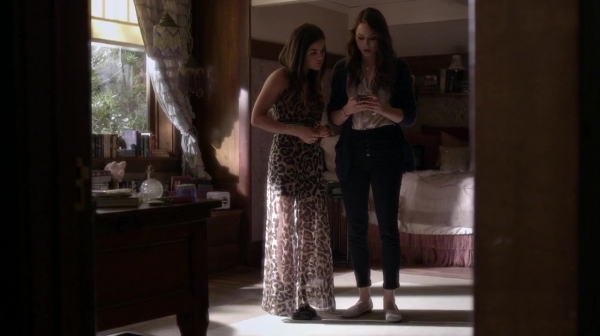 Pretty_Little_Liars_S05E18_Mini_720p_WEB-DL_Dual_RMZ-Dinho_0736.jpg