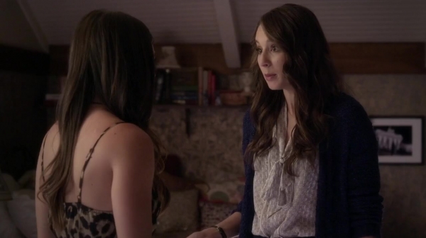 Pretty_Little_Liars_S05E18_Mini_720p_WEB-DL_Dual_RMZ-Dinho_0760.jpg