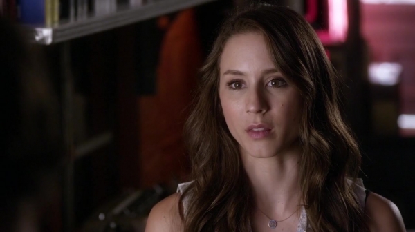 Pretty_Little_Liars_S05E18_Mini_720p_WEB-DL_Dual_RMZ-Dinho_1438.jpg