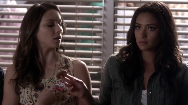 Pretty_Little_Liars_S05E19_Mini_720p_WEB-DL_Dual_RMZ-Dinho_0072.jpg