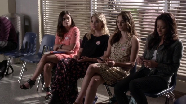 Pretty_Little_Liars_S05E19_Mini_720p_WEB-DL_Dual_RMZ-Dinho_0107.jpg