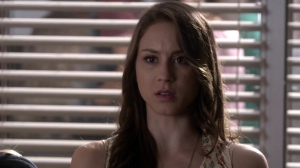 Pretty_Little_Liars_S05E19_Mini_720p_WEB-DL_Dual_RMZ-Dinho_0190.jpg