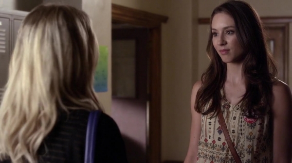 Pretty_Little_Liars_S05E19_Mini_720p_WEB-DL_Dual_RMZ-Dinho_0324.jpg