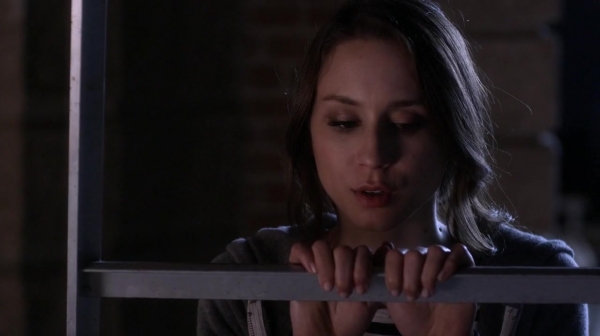 Pretty_Little_Liars_S05E19_Mini_720p_WEB-DL_Dual_RMZ-Dinho_0803.jpg