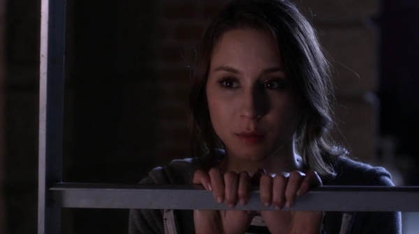 Pretty_Little_Liars_S05E19_Mini_720p_WEB-DL_Dual_RMZ-Dinho_0804.jpg