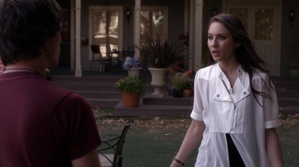 Pretty_Little_Liars_S05E19_Mini_720p_WEB-DL_Dual_RMZ-Dinho_1205.jpg