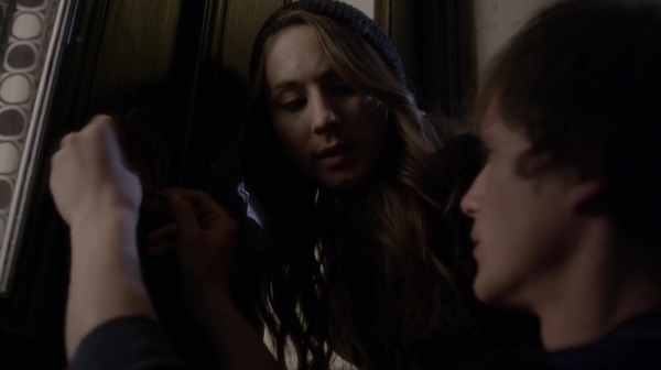 Pretty_Little_Liars_S05E20_Mini_720p_WEB-DL_Dual_RMZ-Dinho_1300.jpg