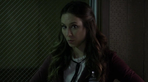 Pretty_Little_Liars_S05E21_Mini_720p_WEB-DL_Dual_RMZ-Dinho_0088.jpg