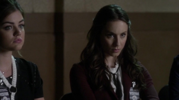 Pretty_Little_Liars_S05E21_Mini_720p_WEB-DL_Dual_RMZ-Dinho_0108.jpg