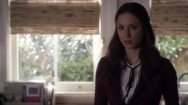 Pretty_Little_Liars_S05E21_Mini_720p_WEB-DL_Dual_RMZ-Dinho_0306.jpg