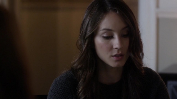 Pretty_Little_Liars_S05E22_Mini_720p_WEB-DL_Dual_RMZ-Dinho_0273.jpg