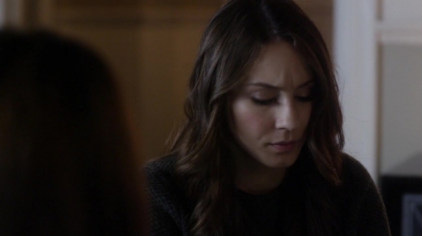 Pretty_Little_Liars_S05E22_Mini_720p_WEB-DL_Dual_RMZ-Dinho_0301.jpg