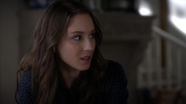 Pretty_Little_Liars_S05E23_Mini_720p_WEB-DL_Dual_RMZ-Dinho_0196.jpg