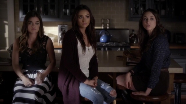 Pretty_Little_Liars_S05E23_Mini_720p_WEB-DL_Dual_RMZ-Dinho_0209.jpg