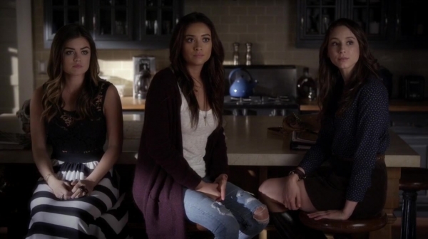 Pretty_Little_Liars_S05E23_Mini_720p_WEB-DL_Dual_RMZ-Dinho_0210.jpg