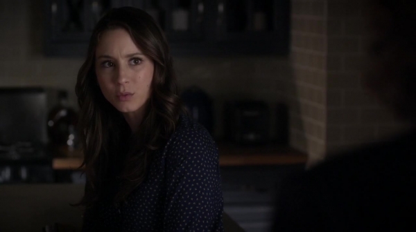 Pretty_Little_Liars_S05E23_Mini_720p_WEB-DL_Dual_RMZ-Dinho_0245.jpg