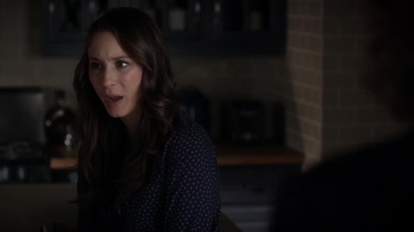 Pretty_Little_Liars_S05E23_Mini_720p_WEB-DL_Dual_RMZ-Dinho_0246.jpg