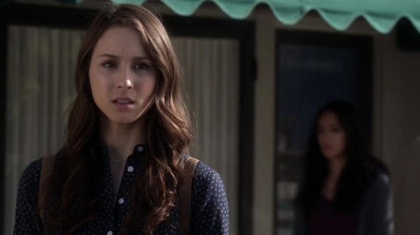 Pretty_Little_Liars_S05E23_Mini_720p_WEB-DL_Dual_RMZ-Dinho_0400.jpg