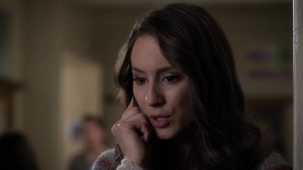 Pretty_Little_Liars_S05E23_Mini_720p_WEB-DL_Dual_RMZ-Dinho_0845.jpg