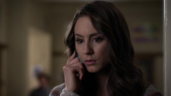 Pretty_Little_Liars_S05E23_Mini_720p_WEB-DL_Dual_RMZ-Dinho_0877.jpg
