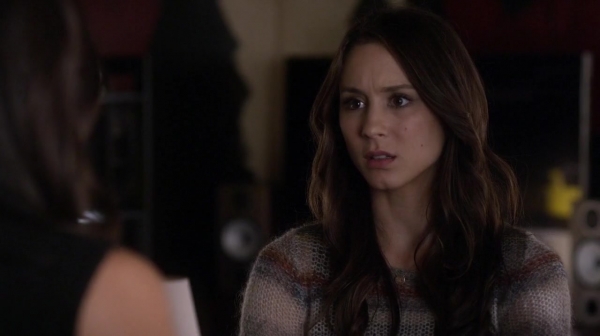 Pretty_Little_Liars_S05E23_Mini_720p_WEB-DL_Dual_RMZ-Dinho_1260.jpg