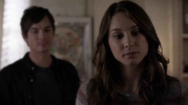 Pretty_Little_Liars_S05E23_Mini_720p_WEB-DL_Dual_RMZ-Dinho_1277.jpg