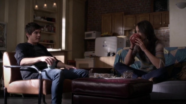 Pretty_Little_Liars_S05E23_Mini_720p_WEB-DL_Dual_RMZ-Dinho_1281.jpg