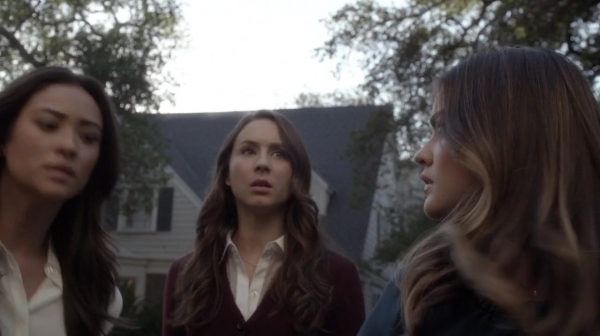 Pretty_Little_Liars_S05E23_Mini_720p_WEB-DL_Dual_RMZ-Dinho_2038.jpg