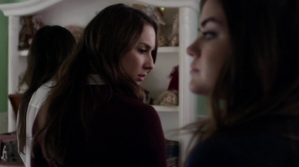 Pretty_Little_Liars_S05E23_Mini_720p_WEB-DL_Dual_RMZ-Dinho_2121.jpg