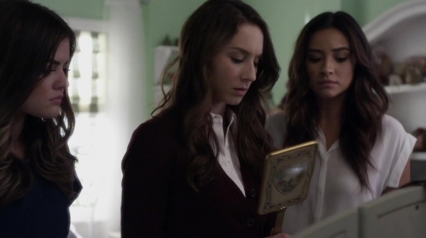 Pretty_Little_Liars_S05E23_Mini_720p_WEB-DL_Dual_RMZ-Dinho_2138.jpg