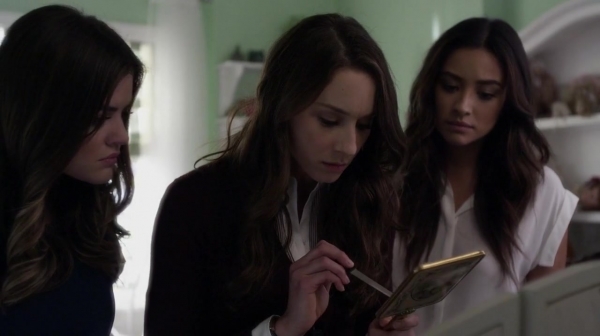 Pretty_Little_Liars_S05E23_Mini_720p_WEB-DL_Dual_RMZ-Dinho_2140.jpg
