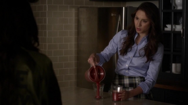 Pretty_Little_Liars_S05E24_Mini_720p_WEB-DL_Dual_RMZ-Dinho_1423.jpg
