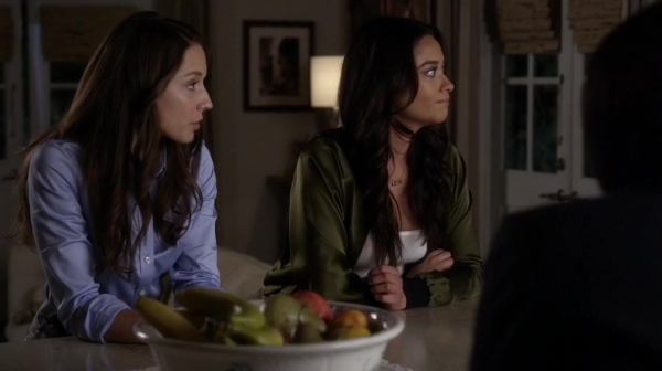 Pretty_Little_Liars_S05E24_Mini_720p_WEB-DL_Dual_RMZ-Dinho_1694.jpg