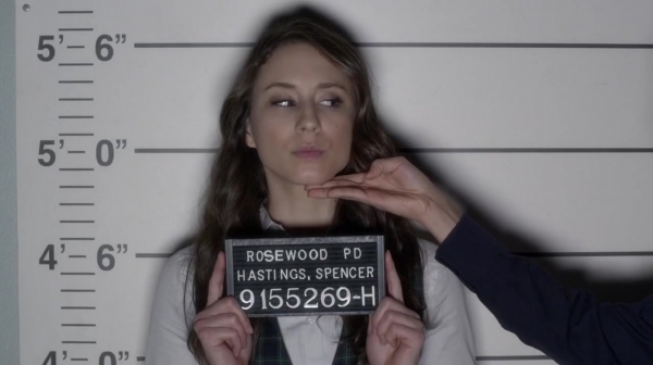 Pretty_Little_Liars_S05E24_Mini_720p_WEB-DL_Dual_RMZ-Dinho_2507.jpg