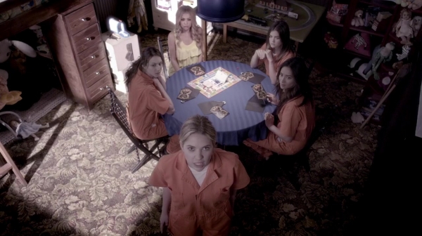 Pretty_Little_Liars_S05E25_Mini_720p_WEB-DL_Dual_RMZ-Dinho_0810.jpg