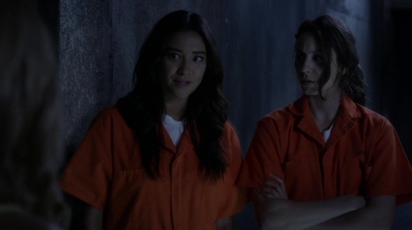 Pretty_Little_Liars_S05E25_Mini_720p_WEB-DL_Dual_RMZ-Dinho_1700.jpg