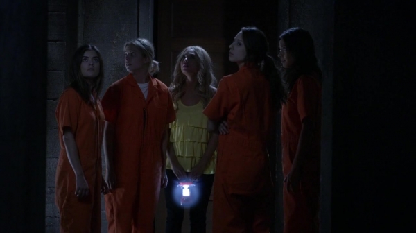 Pretty_Little_Liars_S05E25_Mini_720p_WEB-DL_Dual_RMZ-Dinho_1726.jpg