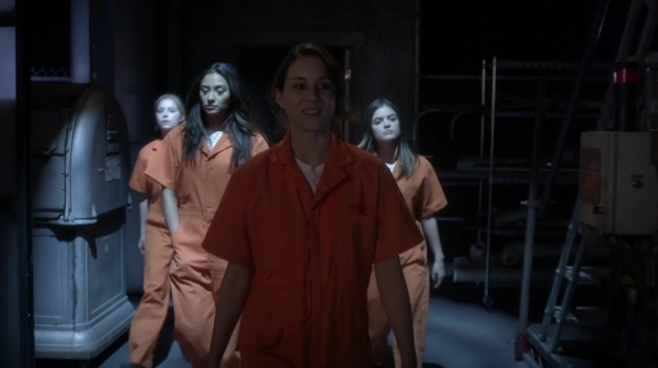 Pretty_Little_Liars_S05E25_Mini_720p_WEB-DL_Dual_RMZ-Dinho_1747.jpg