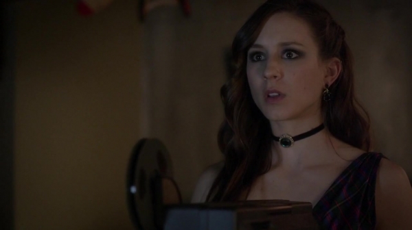 Pretty_Little_Liars_S05E25_Mini_720p_WEB-DL_Dual_RMZ-Dinho_2370.jpg