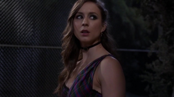 Pretty_Little_Liars_S05E25_Mini_720p_WEB-DL_Dual_RMZ-Dinho_2509.jpg